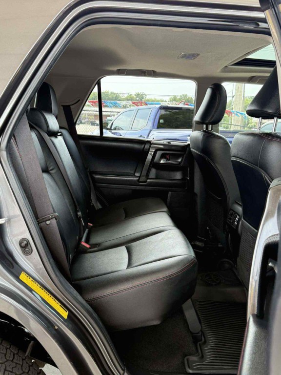 2019 Toyota 4Runner Image 10