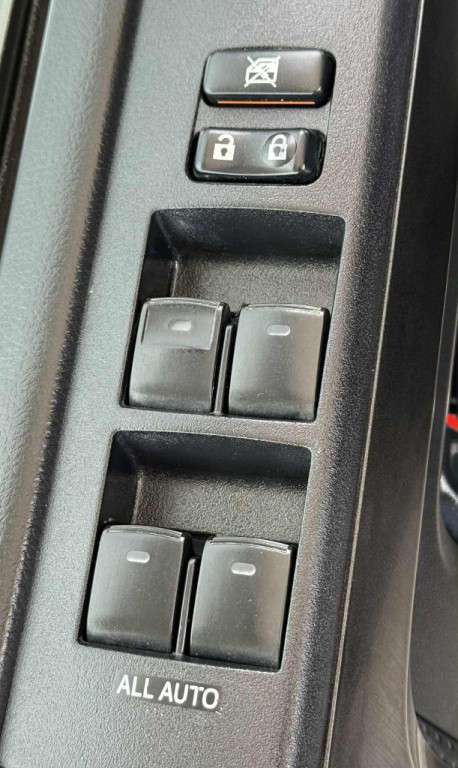 2019 Toyota 4Runner Image 13
