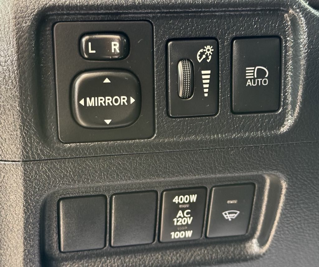 2022 Toyota 4Runner Image 15