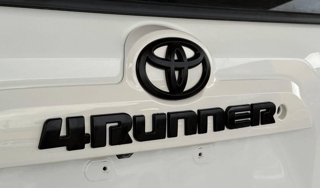 2018 Toyota 4Runner Image 8