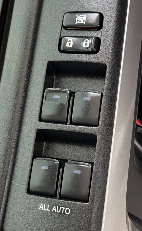 2018 Toyota 4Runner Image 9