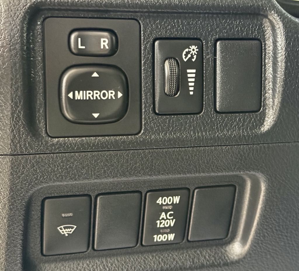 2018 Toyota 4Runner Image 10