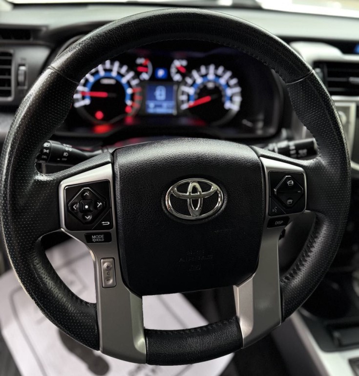 2018 Toyota 4Runner Image 11
