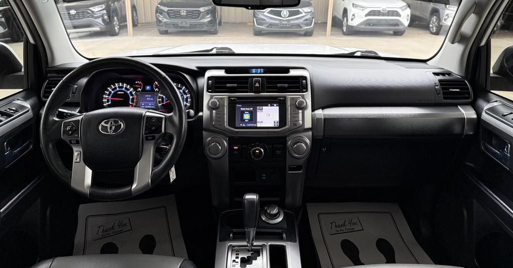 2018 Toyota 4Runner Image 17