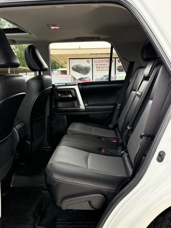 2018 Toyota 4Runner Image 20