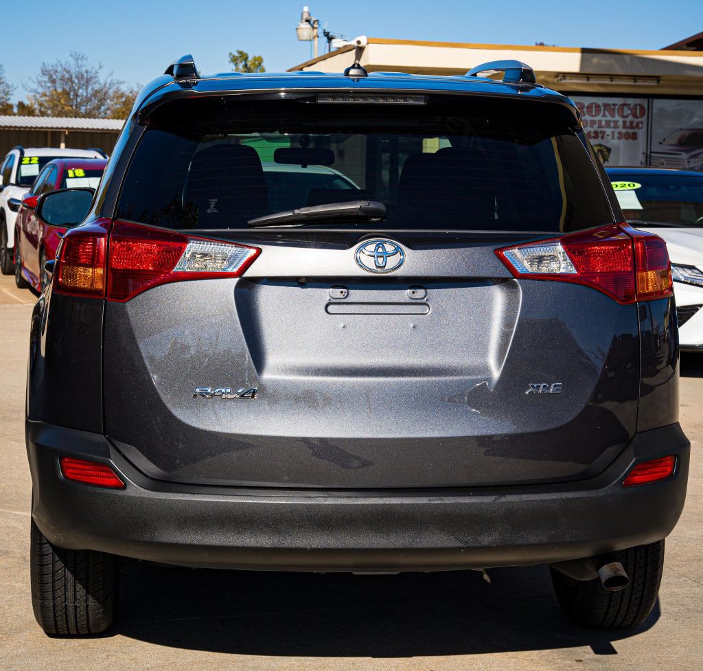 2014 Toyota Rav4 Image 9