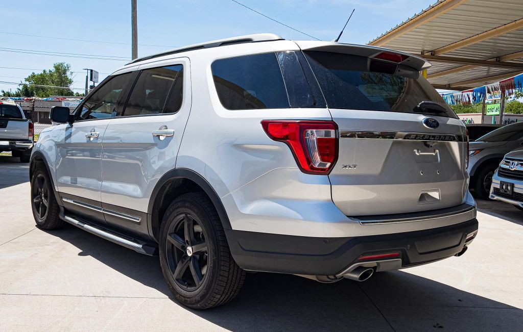 2018 Ford Explorer Image 10