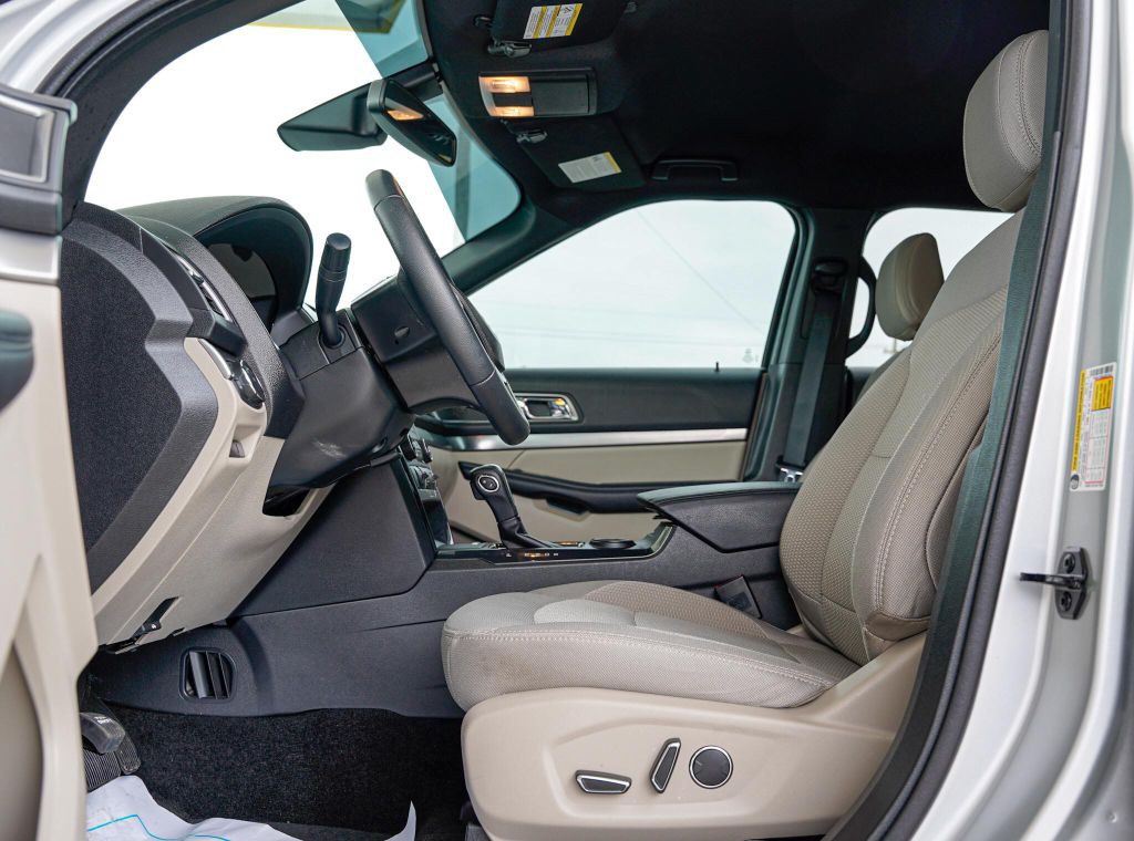 2018 Ford Explorer Image 23