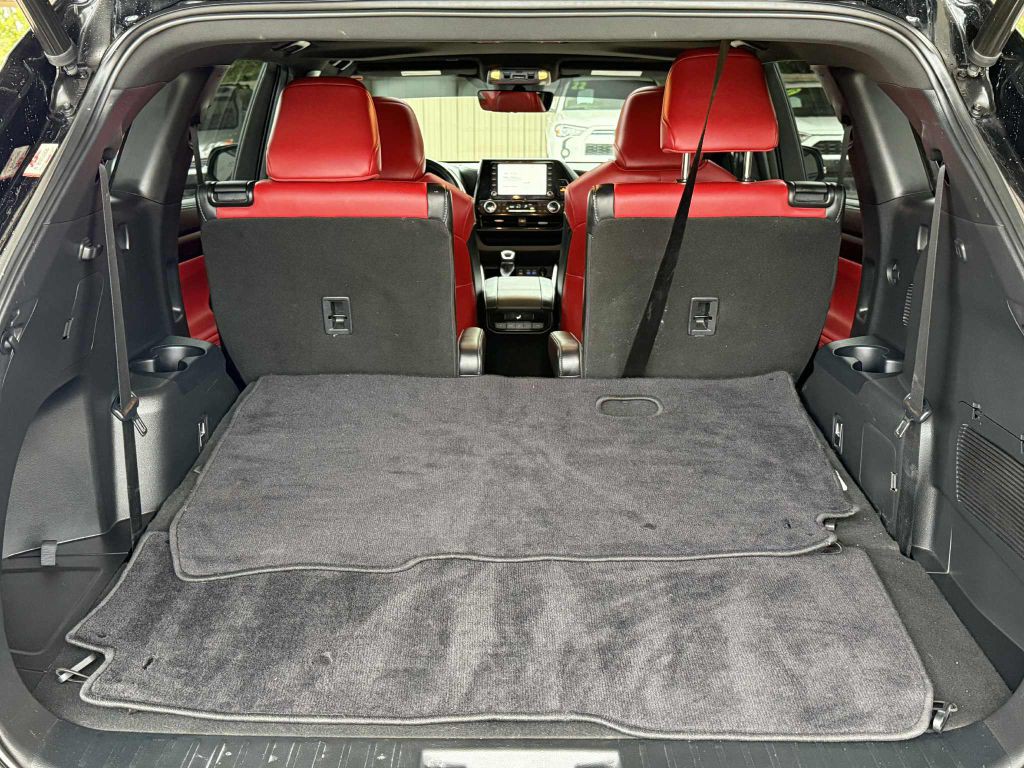 2022 Toyota Highlander Image 12