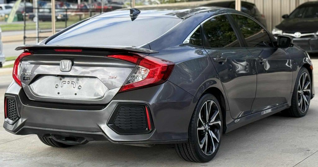 2019 Honda Civic Image 4