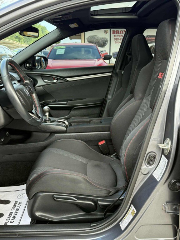 2019 Honda Civic Image 11