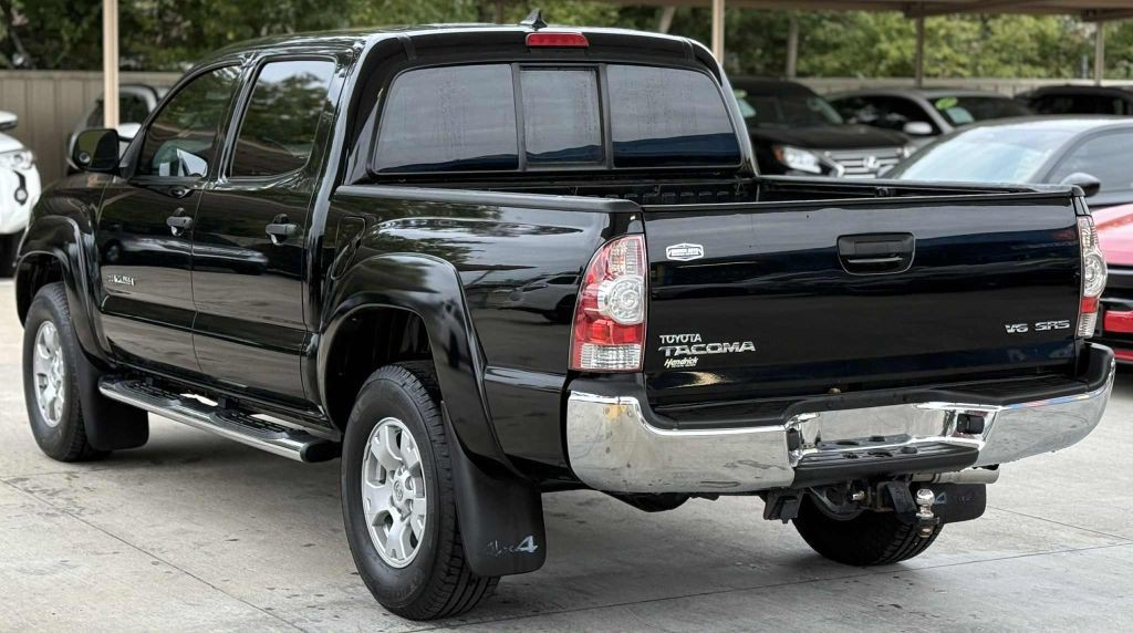2015 Toyota Tacoma Image 6