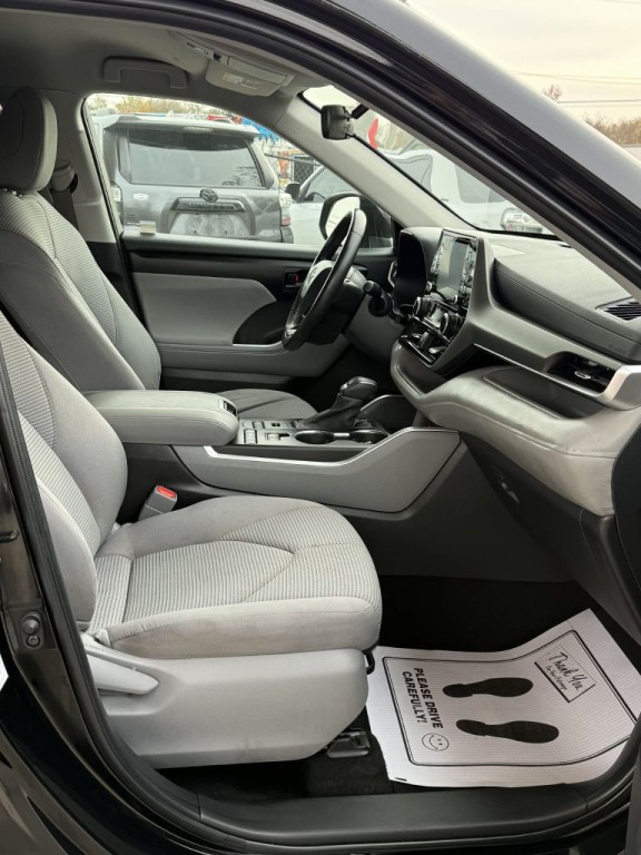2022 Toyota Highlander Image 12