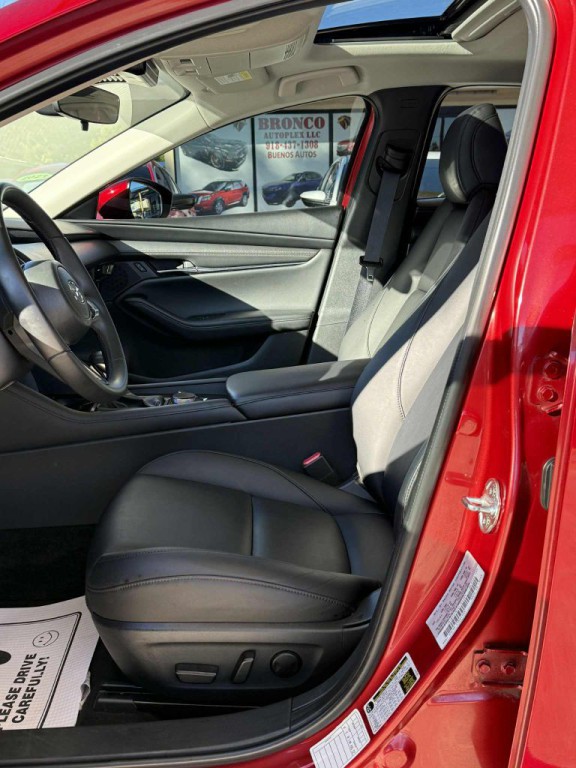 2025 Mazda Mazda3 Image 10