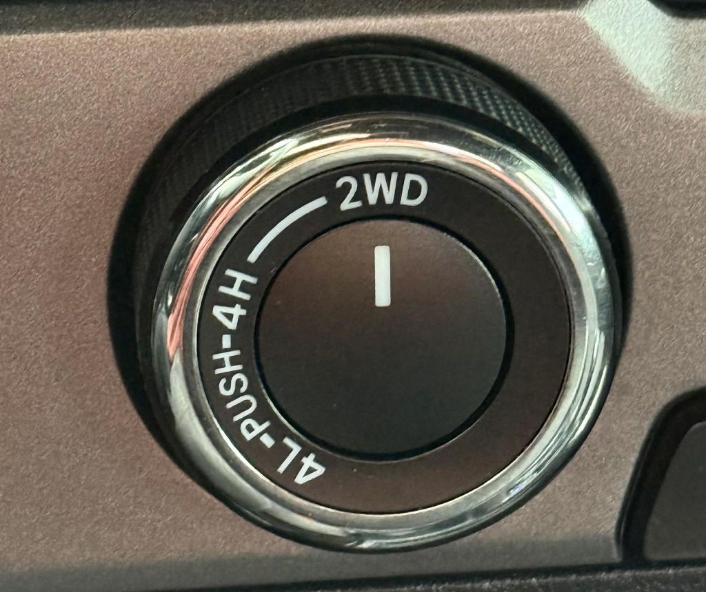 2018 Toyota Tacoma Image 16