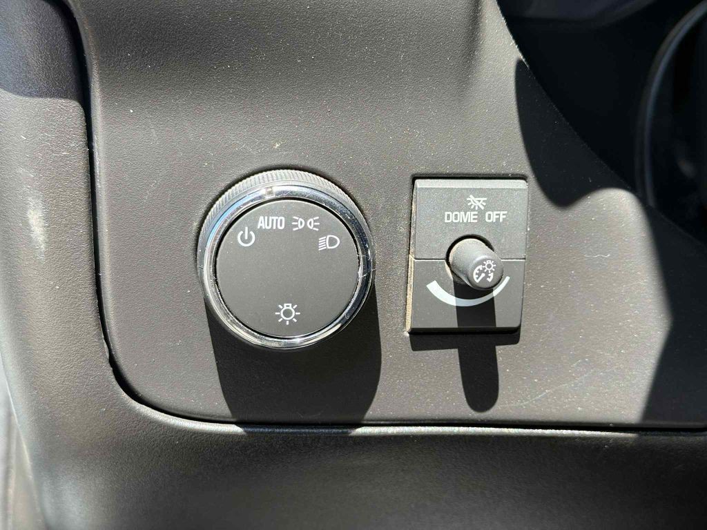 2023 Chevrolet Express Image 14