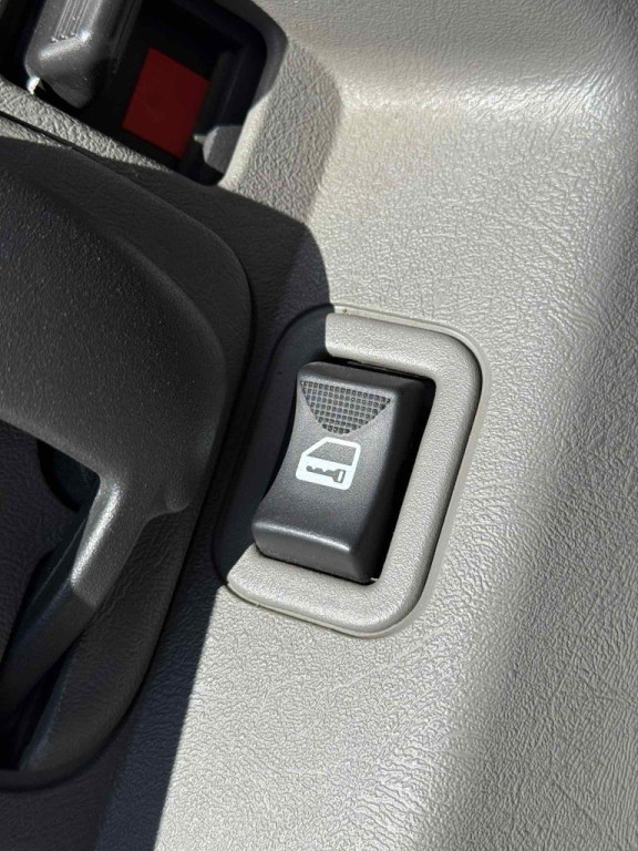 2023 Chevrolet Express Image 16