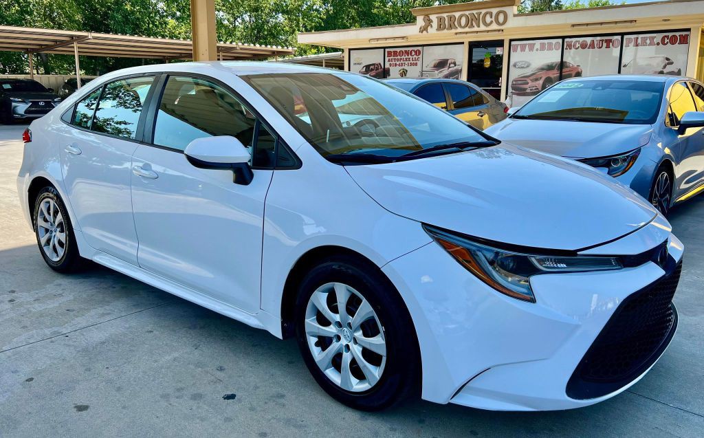 2020 Toyota Corolla Image 2