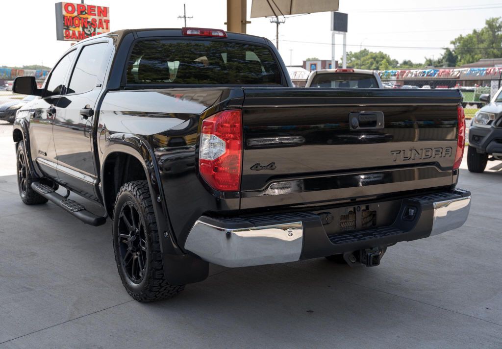 2018 Toyota Tundra Image 8