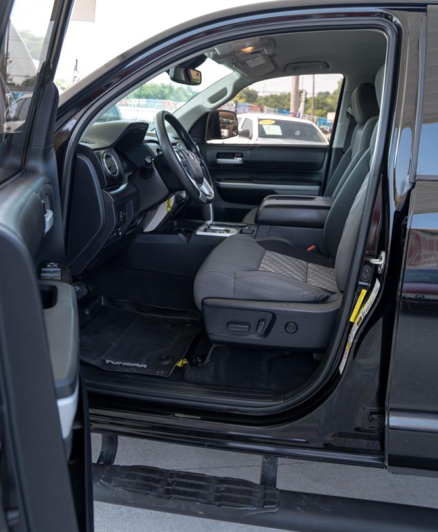 2018 Toyota Tundra Image 10