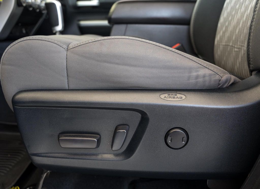 2018 Toyota Tundra Image 11