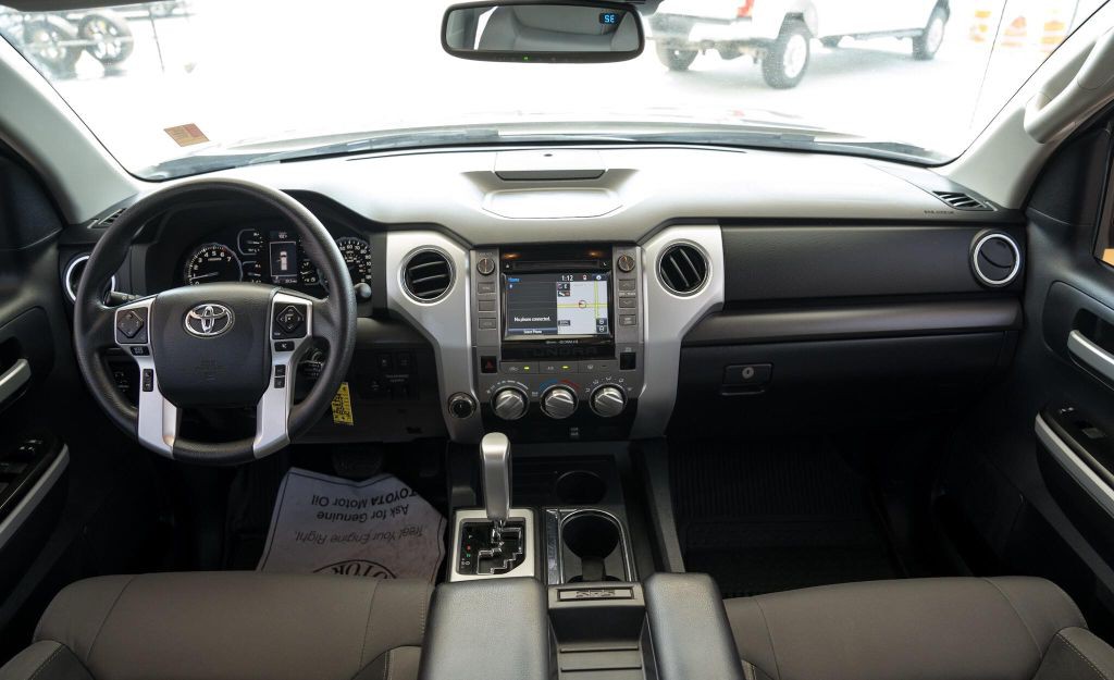 2018 Toyota Tundra Image 15