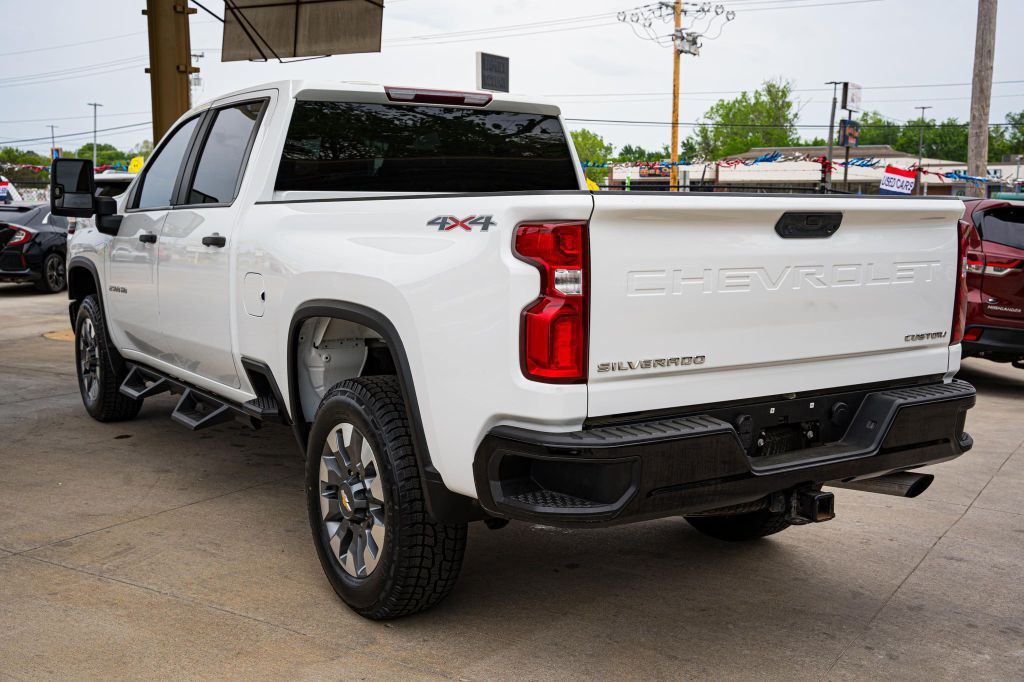 2021 Chevrolet Silverado 1500 Image 5