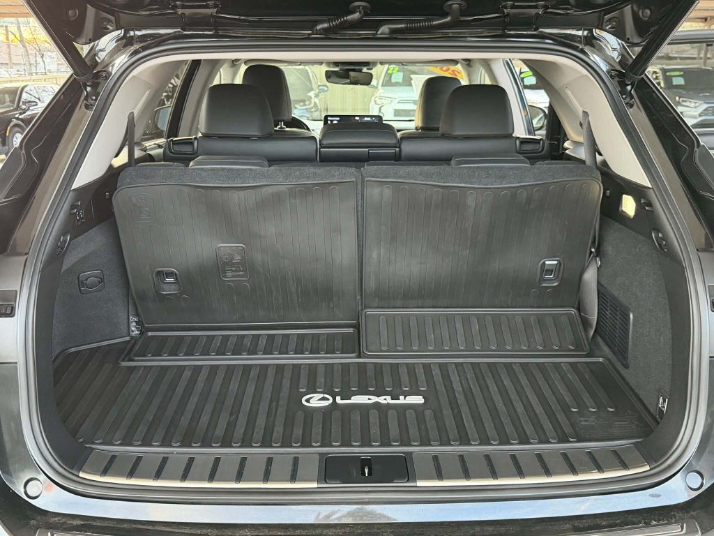 2021 Lexus RX Image 13