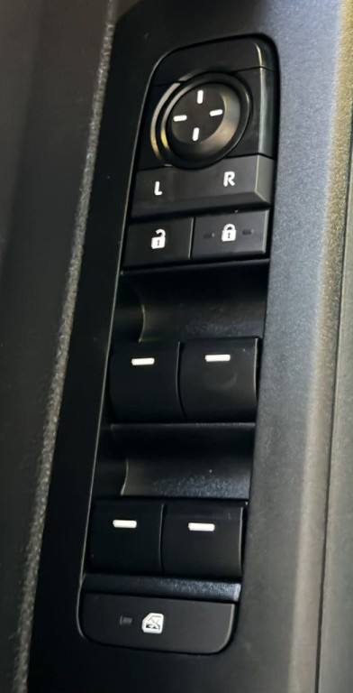 2024 Toyota Tacoma Image 9