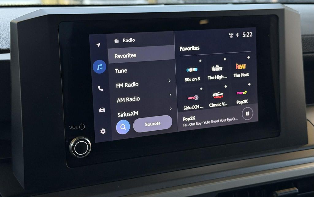 2024 Toyota Tacoma Image 16