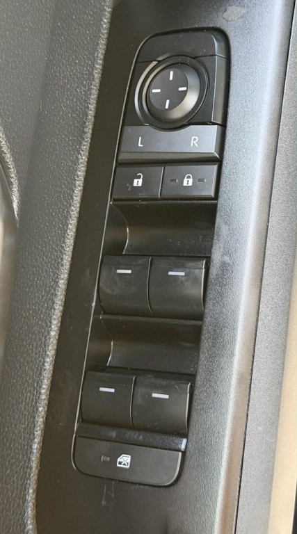 2025 Toyota Tacoma Image 9