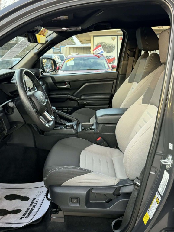 2025 Toyota Tacoma Image 16