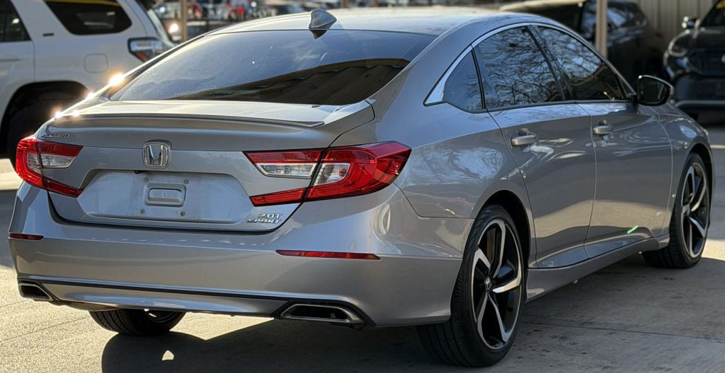 2020 Honda Accord Image 4