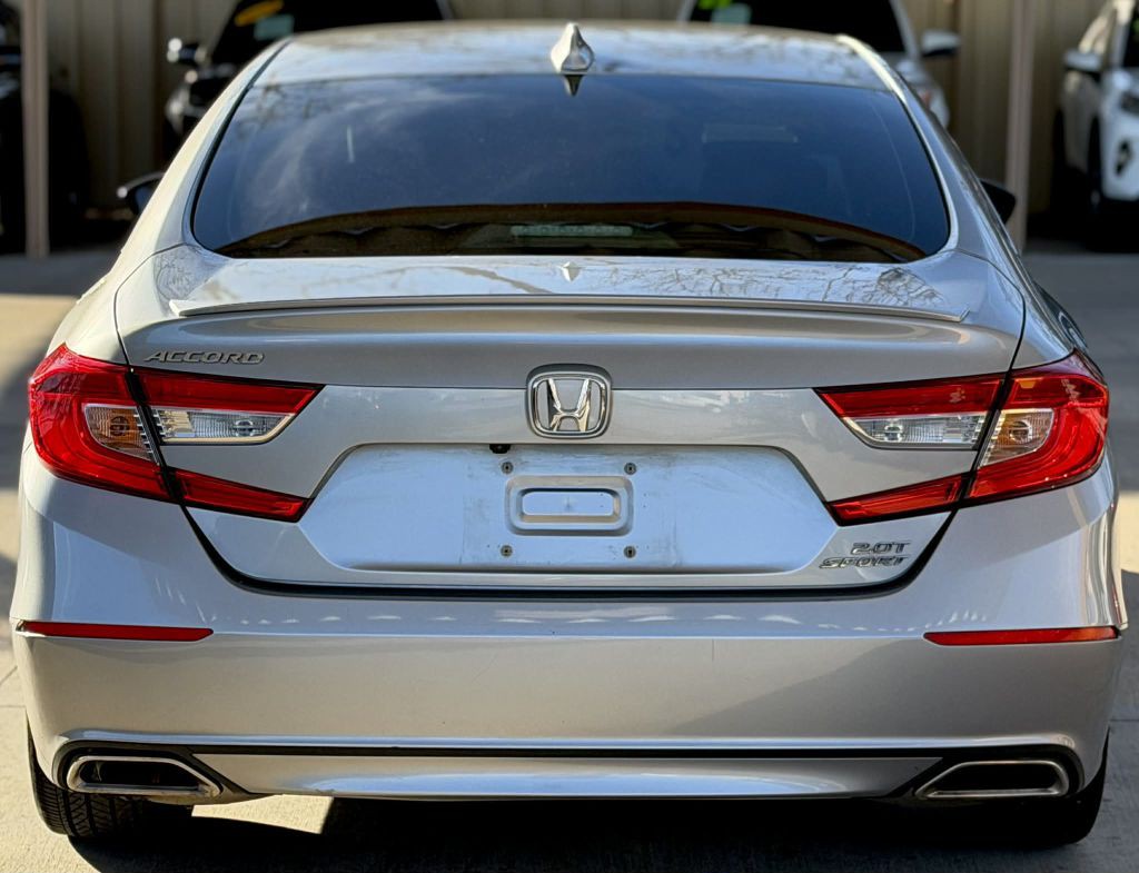 2020 Honda Accord Image 5