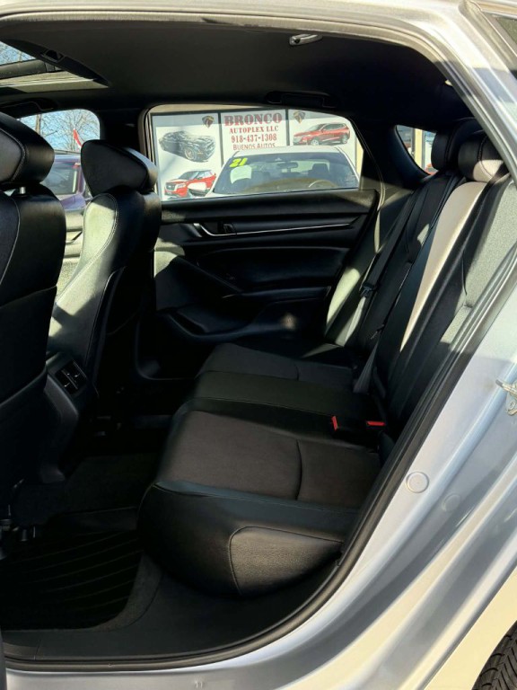 2020 Honda Accord Image 10