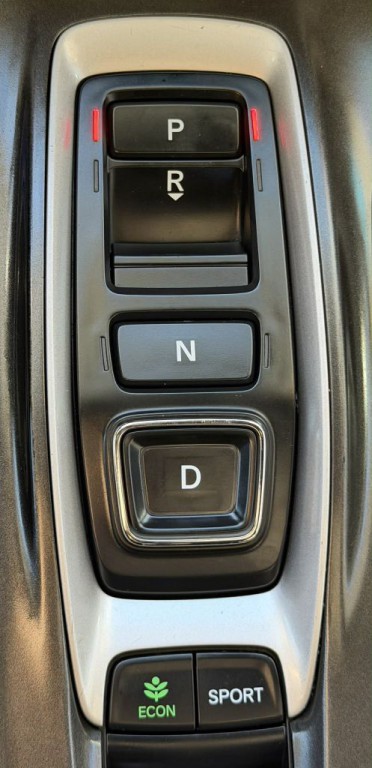 2020 Honda Accord Image 16