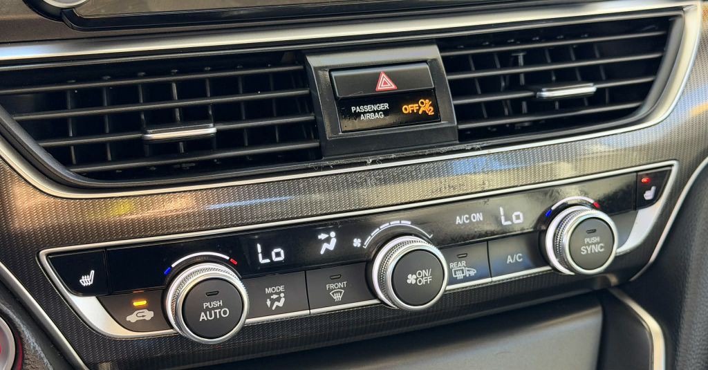 2020 Honda Accord Image 19