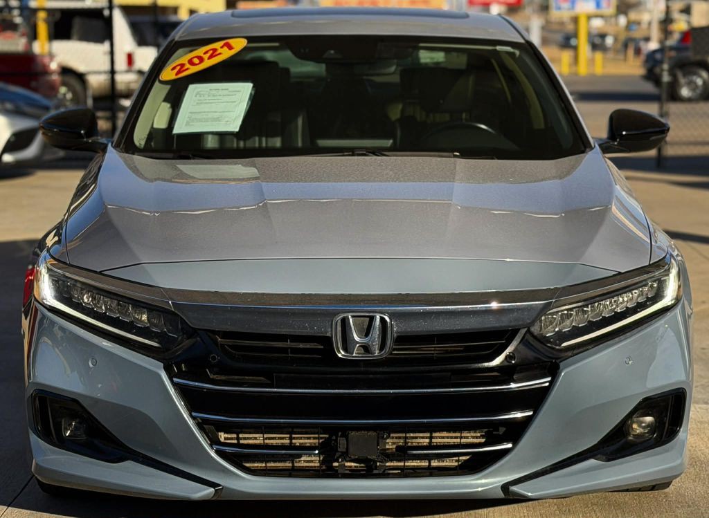 2021 Honda Accord Image 2