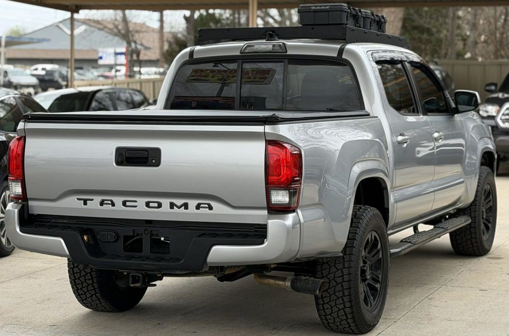 2019 Toyota Tacoma Image 4