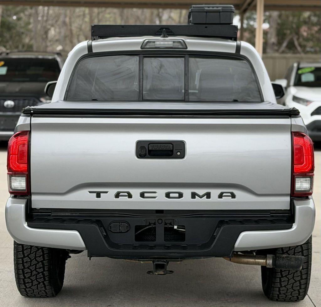 2019 Toyota Tacoma Image 5