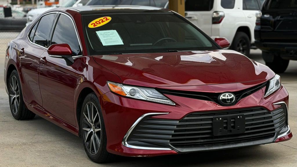 2022 Toyota Camry Image 3