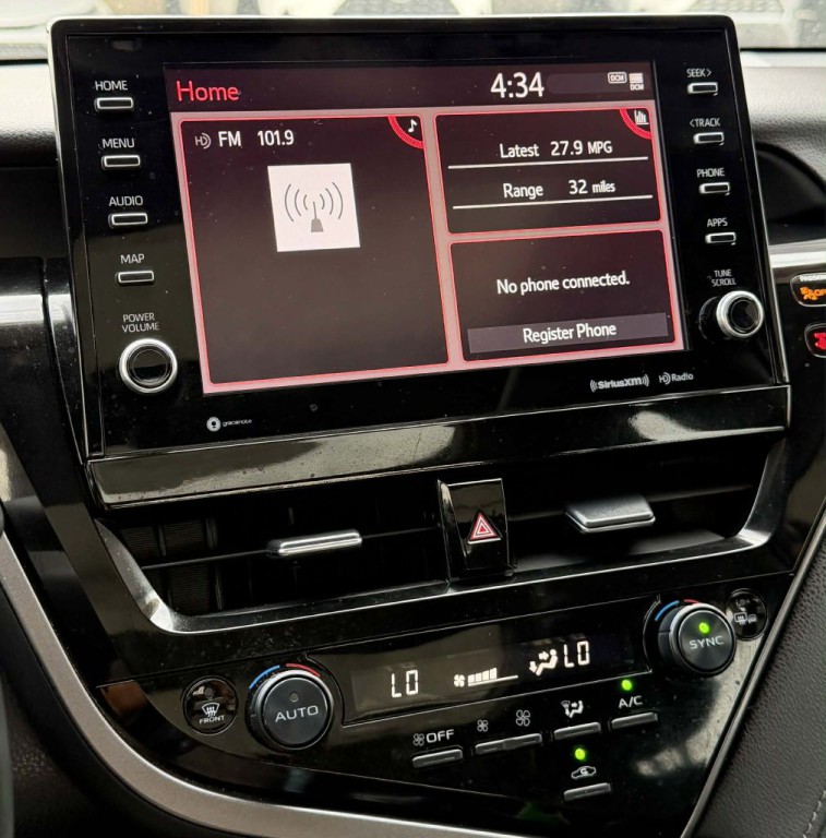 2022 Toyota Camry Image 15