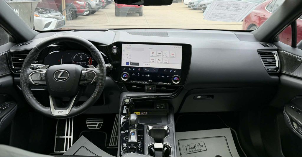 2024 Lexus NX Image 19