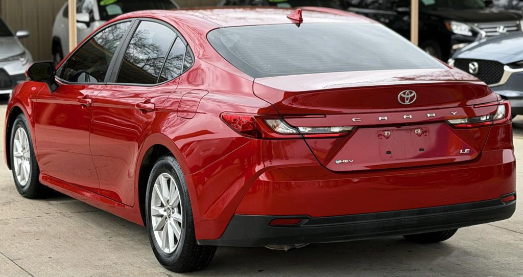 2025 Toyota Camry Image 6