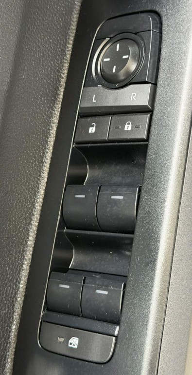 2025 Toyota Tacoma Image 7