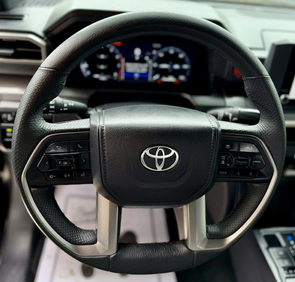 2025 Toyota Tacoma Image 13