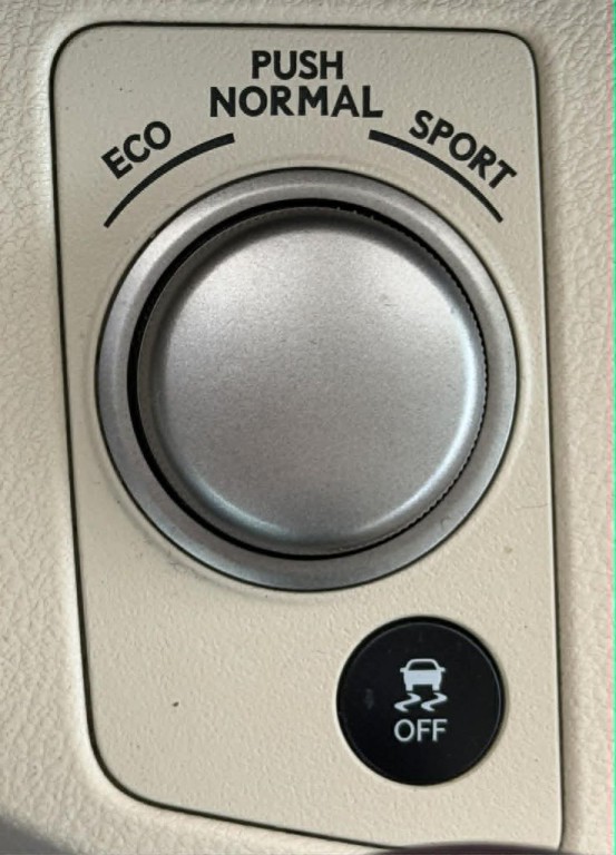 2016 Lexus ES Image 16