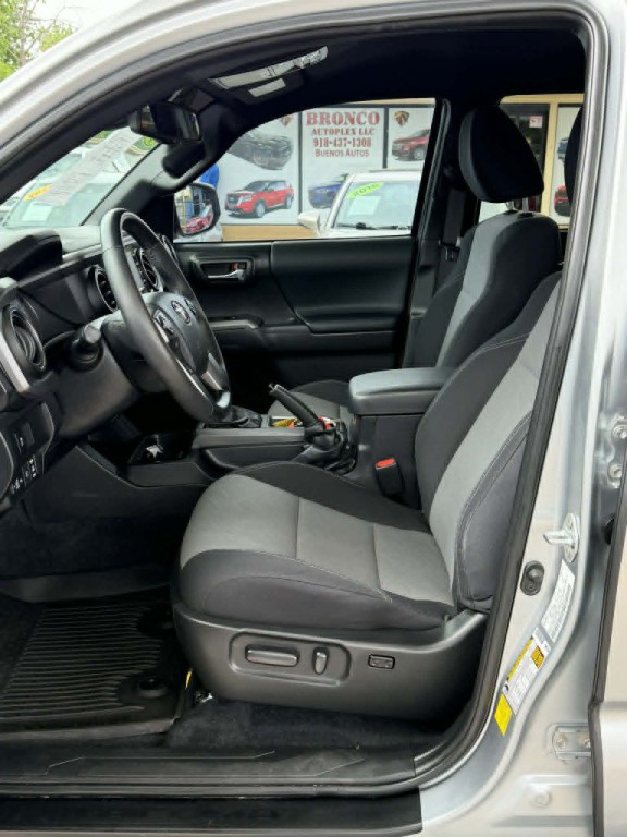 2023 Toyota Tacoma Image 12