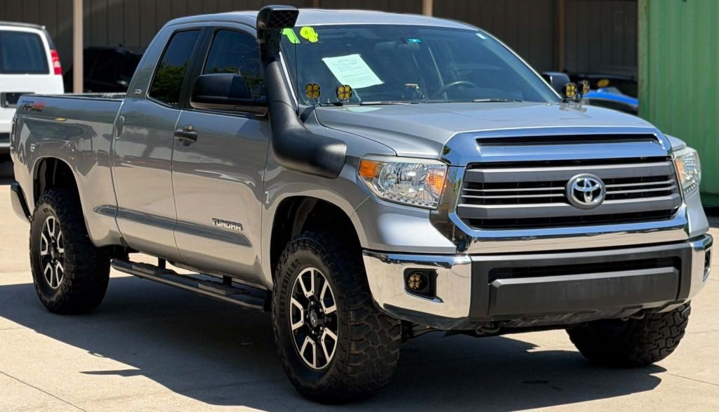 2014 Toyota Tundra Image 3