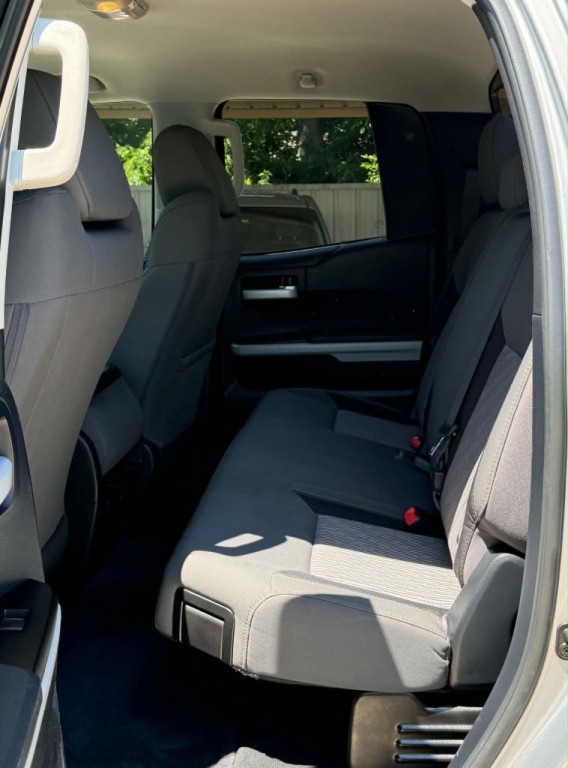 2014 Toyota Tundra Image 14
